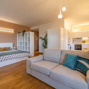 Comforthouse Luxury Vacancy Apartment